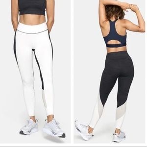 Outdoor Voices TechSweat 7/8 Zoom Leggings, Cloud/Night/Coyote Small